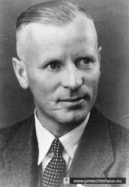 Landrat <b>Hermann Ott</b> wollte am 3. Mai 1945 den Protest besänftigen; ... - 07.1-Ott-Hermann-1947-12